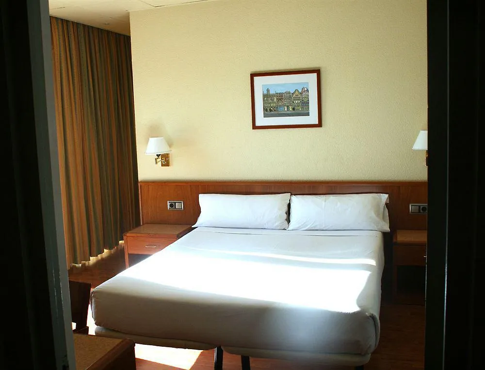 Barcelona Atiram Hotels