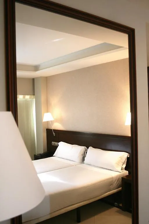 Barcelona Atiram Hotels