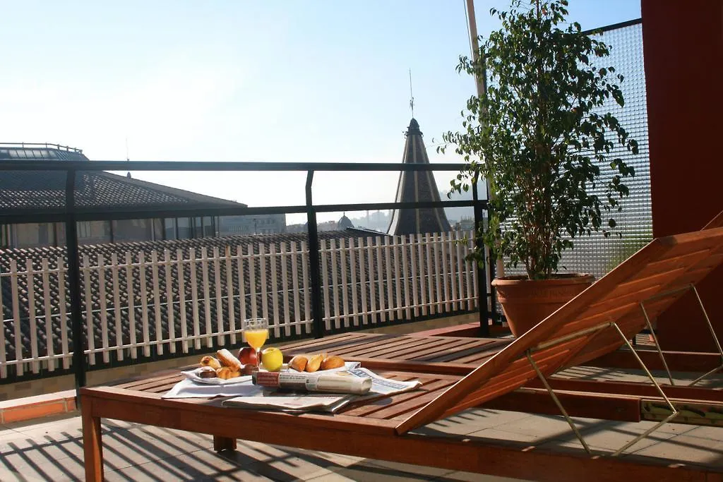 Barcelona Atiram Hotels