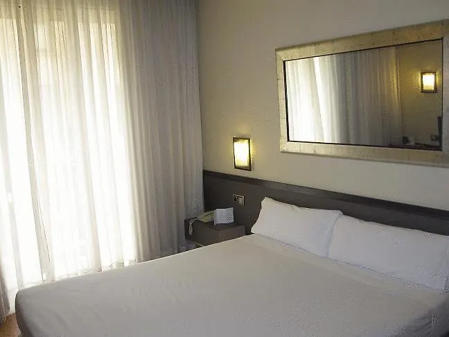Barcelona Atiram Hotels 4*,  Spanje