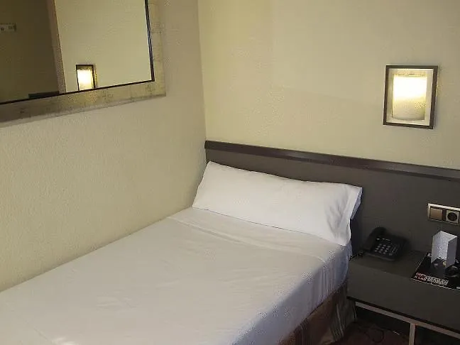 Barcelona Atiram Hotels