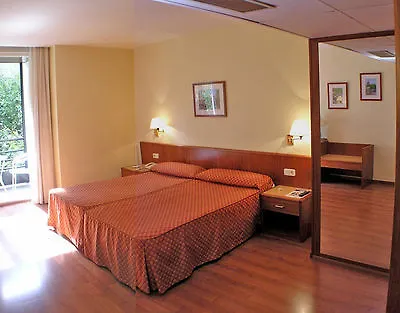 Barcelona Atiram Hotels